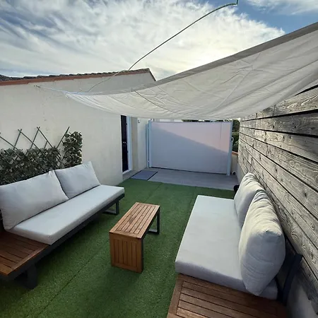 Hortense, 2 Rooms, Wi-fi, Bright Terrace